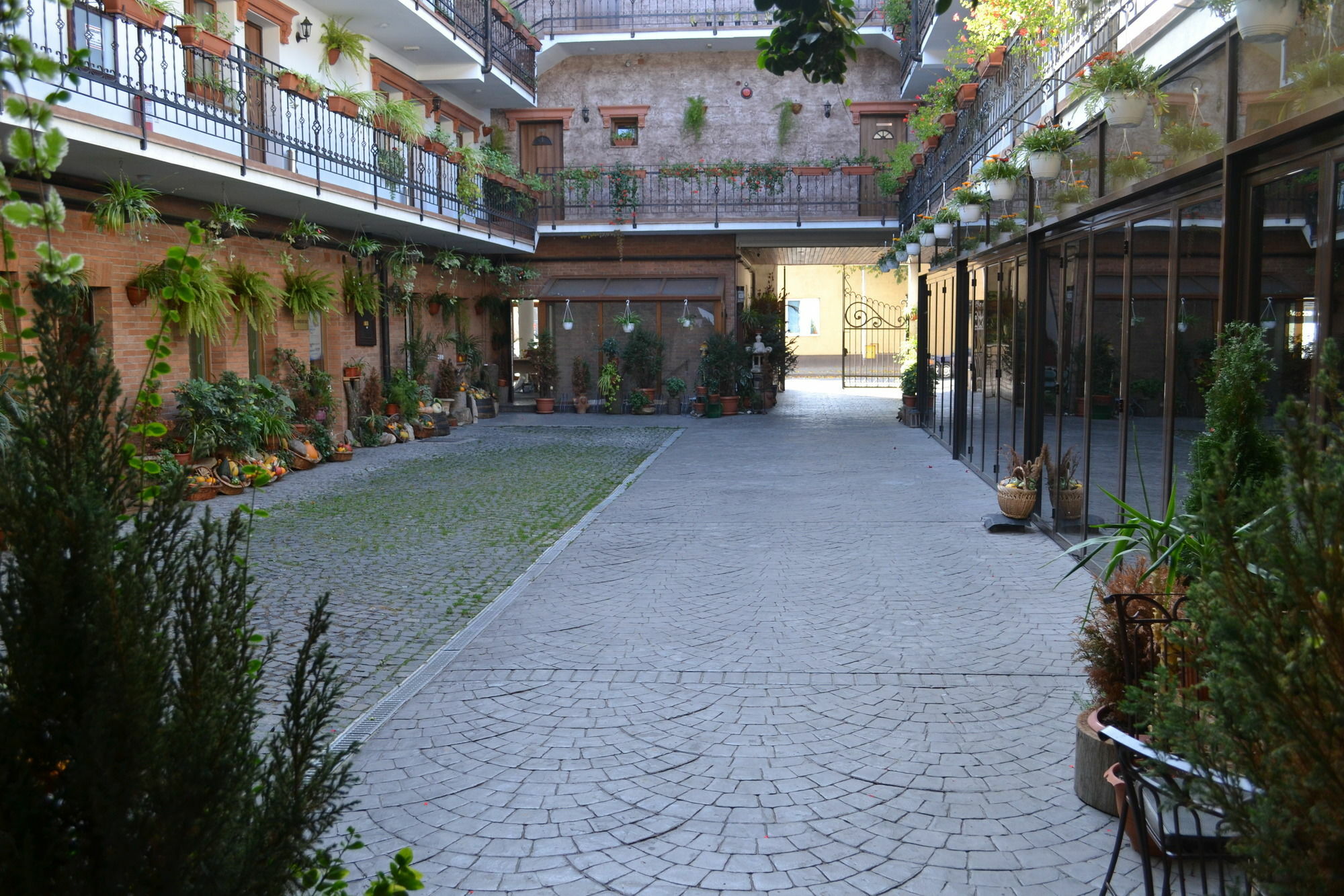 Hanul Fullton Cluj-Napoca Exterior photo